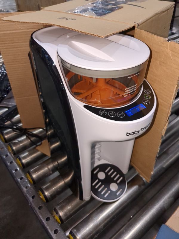 Photo 2 of Baby Brezza New and Improved Formula Pro Advanced Formula Dispenser Machine - Automatically Mix a Warm Formula Bottle Instantly - Easily Make Bottle with Automatic Powder Blending, White

