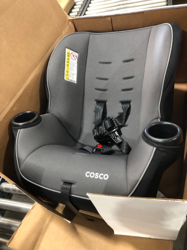 Photo 1 of Cosco Onlook 2-in-1 Convertible Car Seat, Rear-Facing 5-40 pounds and Forward-Facing 22-40 pounds 