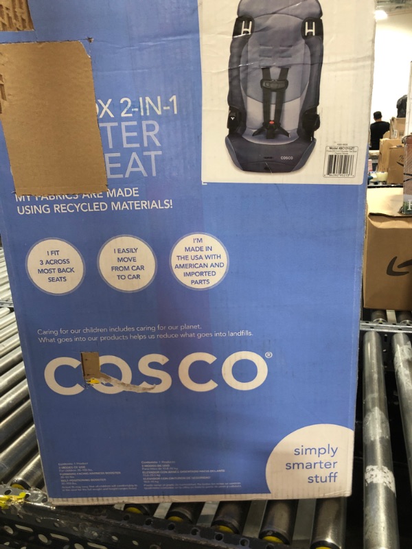 Photo 3 of Cosco Finale DX 2-in-1 Booster Car Seat, Extended Use: Forward-Facing, Belt-Positioning Booster in Organic Waves