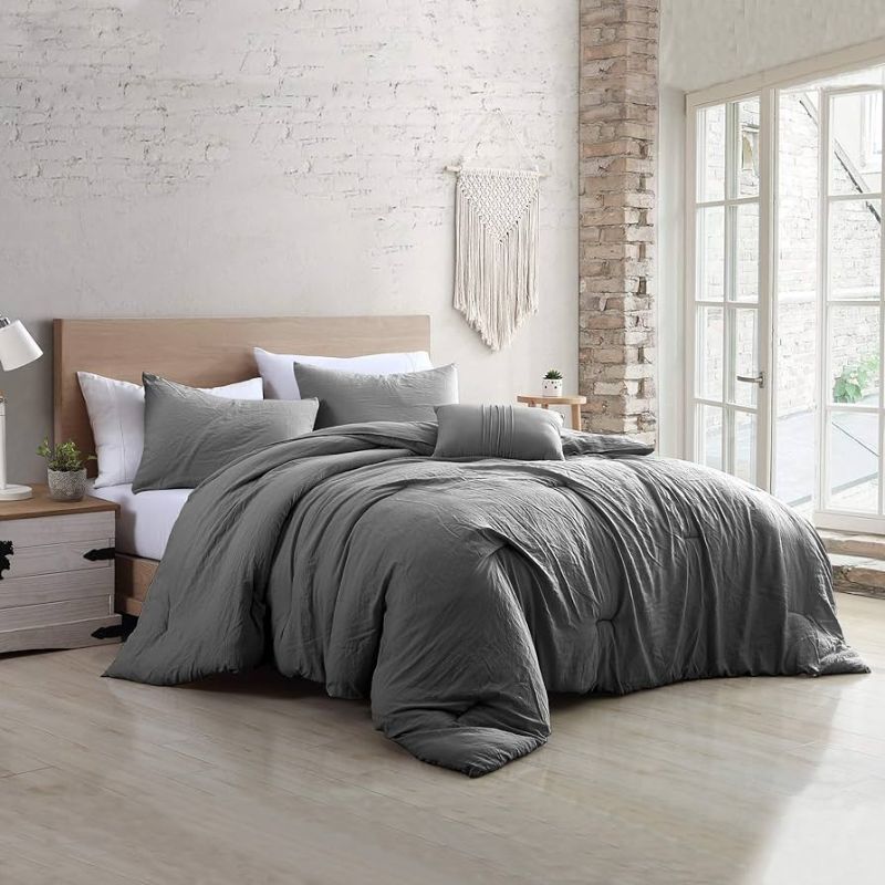 Photo 1 of Modern Threads - Comforter Set - Down Alternative Brushed Microfiber - Elegant All Season Bedspread Set