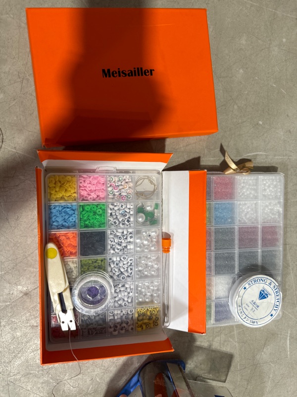 Photo 2 of **USED**9500 Pcs Clay Beads Bracelet Making Kit,Flat Polymer Clay Heishi Beads Seed Beads for Bracelet Making,Jewelry Making Kit with Charms Elastic Strings for Kids Teen Girls Adults