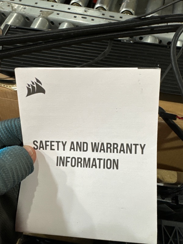 Photo 5 of **READ NOTES**CORSAIR iCUE H170i ELITE CAPELLIX Liquid CPU Cooler* - 33 Dynamic RGB LEDs - 140mm Fans - 420mm Radiator - COMMANDER CORE Smart Lighting Controller - CORSAIR iCUE Software Compatible - Zero RPM Fan RGB Pump + Fans 420mm Elite Capellix Cooler
