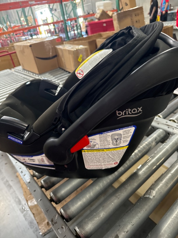 Photo 4 of **READ NOTES**Britax B-Safe Gen2 Infant Car Seat, Eclipse Black SafeWash Gen2 Eclipse Black Safewash