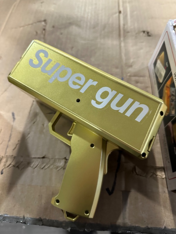 Photo 3 of Alagoo Super Money Guns Paper Playing Spary Money Gun Make it Rain Toy Gun, Handheld Cash Gun Fake Bill Dispenser Money Shooter Toy(Metallic Gold)