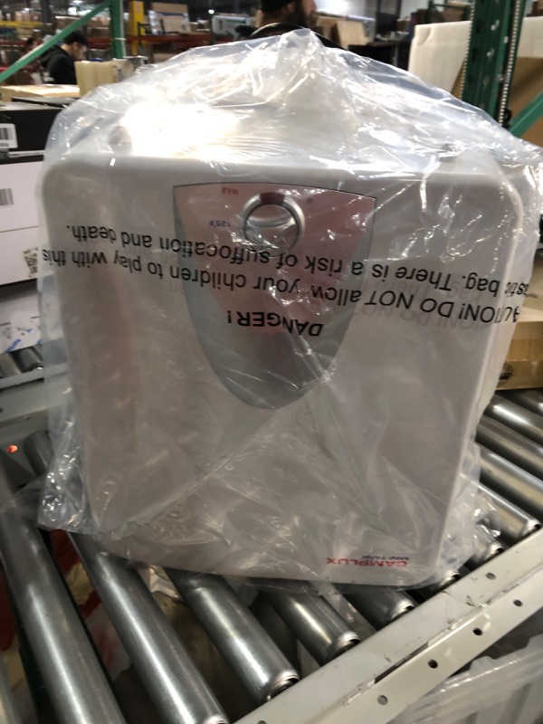 Photo 4 of ***SEE NOTES*** Camplux ME60 Mini Tank Electric Water Heater 6-Gallon with Cord Plug,1.44kW at 120 Volts 6 Gallons