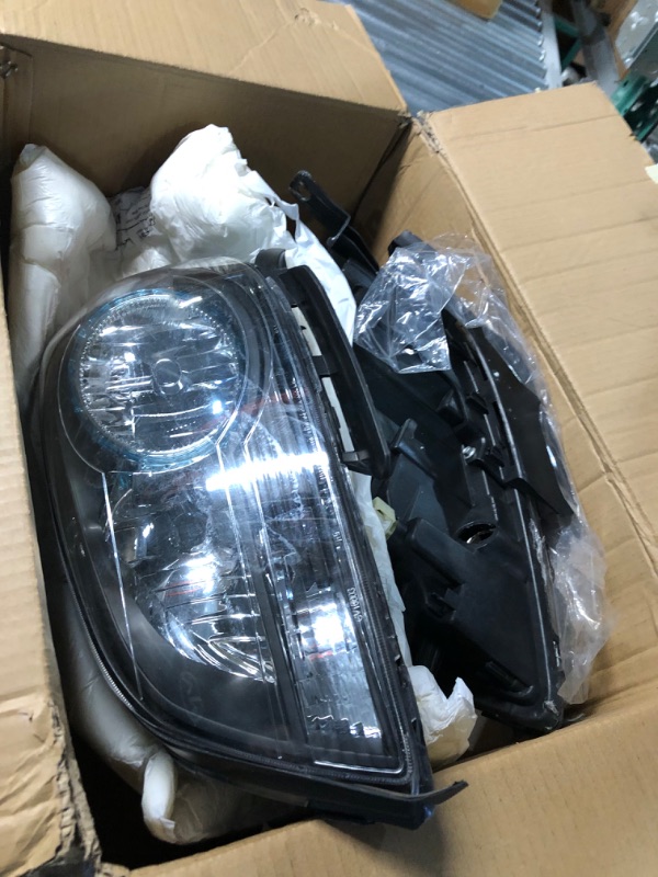 Photo 2 of AUTOSAVER88 Headlights Assembly Compatible with 08 09 10 11 12 2008 2009 2010 2011 2012 Chevy Malibu