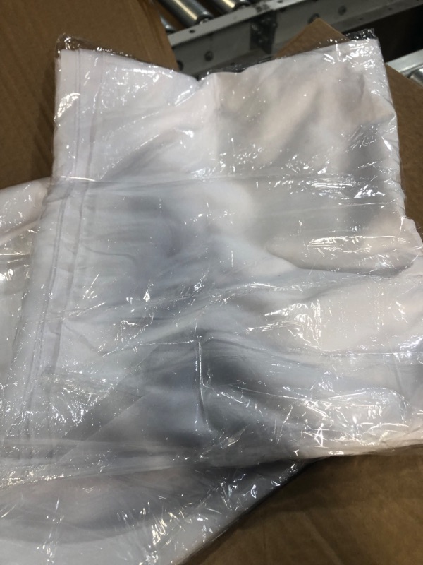 Photo 2 of 10 Pack White Tablecloths for 6 Foot Rectangle Tables 60 x 102 Inch Tablecloth 6ft Table Cloths, 60x102inch White