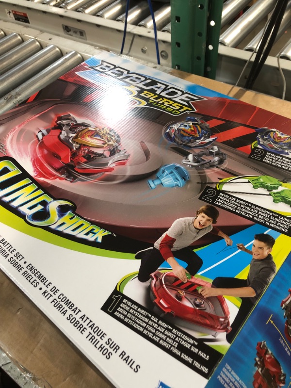 Photo 3 of BEYBLADE Burst Turbo Slingshock Rail Rush Battle Set -- Complete Set Burst Beystadium, Battling Tops, and Launchers (Amazon Exclusive)