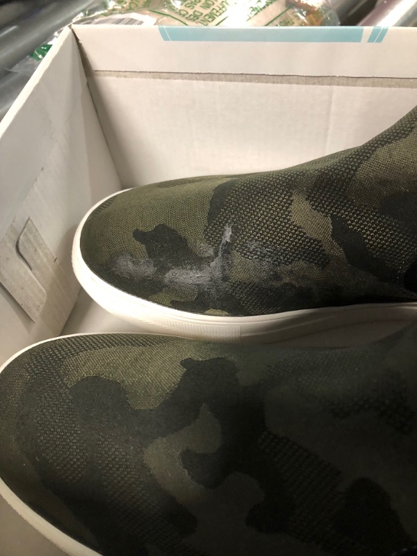 Photo 1 of (see clerk notes) Soda Women's Woods Chelsea Canvas Platform Cushion Foam Sneakers 8 D-kha Camo