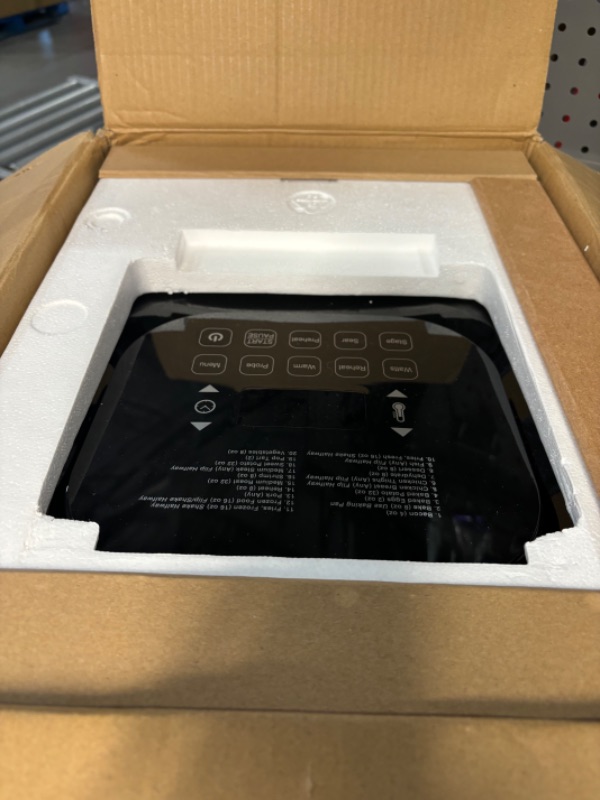 Photo 1 of **NONREFUNDABLE**FOR PARTS OR REPAIR**SEE NOTES**
Nu Wave Brio 7-in-1 Air Fryer Oven, 7.25-Qt with One-Touch Digital Controls, 50°- 400°F Temperature Controls in 5° Increments, Linear Thermal (Linear T) for Perfect Results, Black 7.25QT Brio
