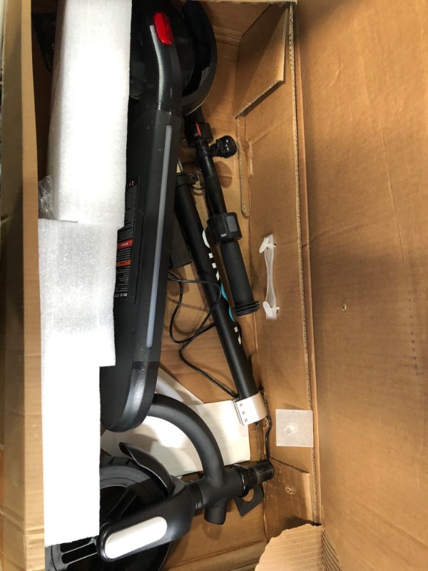 Photo 4 of ***NOT FUNCTIONAL - NONREFUNDABLE - FOR PARTS ONLY - SEE COMMENTS***
Gyroor H40 Kids Electric Scooter with 180W Motor & LED 