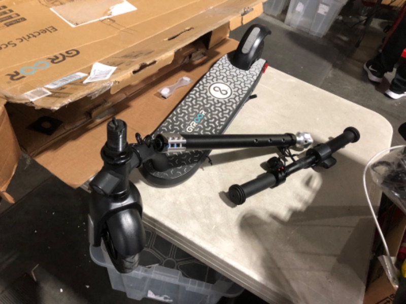 Photo 1 of ****PARTS ONLY/ DOES NOT TURN ON****
Gyroor H40 Kids Electric Scooter with 180W Motor & LED 