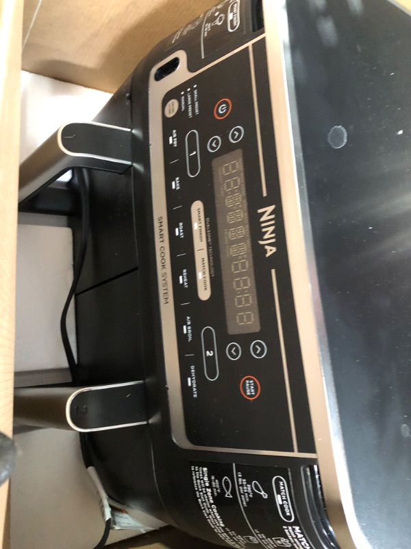 Photo 3 of **NONREFUNDABLE**FOR PARTS OR REPAIR**SEE NOTES**
Ninja DZ550 Foodi 10 Quart 6-in-1 DualZone Smart XL Air Fryer