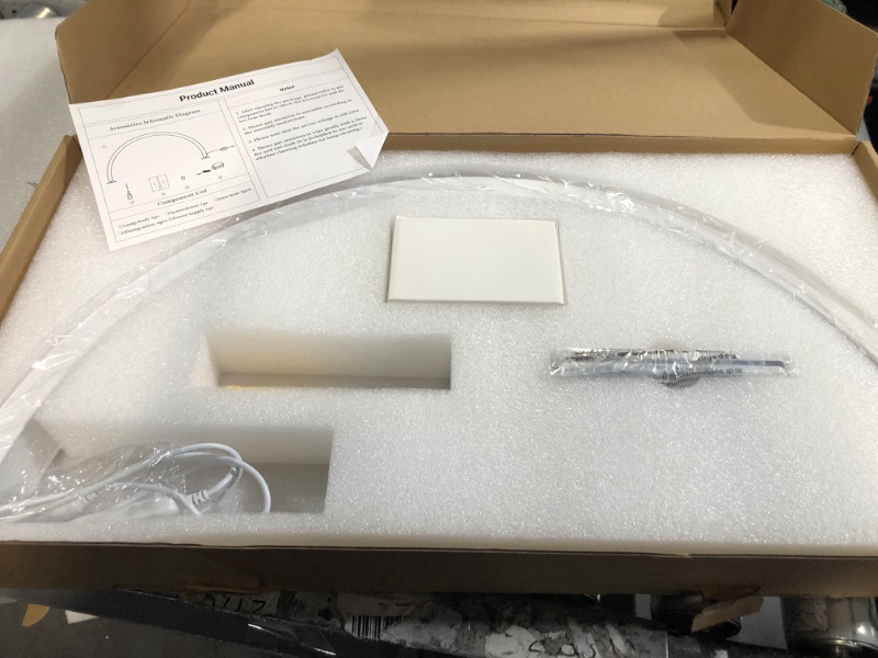 Photo 3 of * used * see images *
mcwdoit Half Moon Light Nail Lamp for Desk, Lash Light Led Nail Tech Lamp, Desk Lamp 