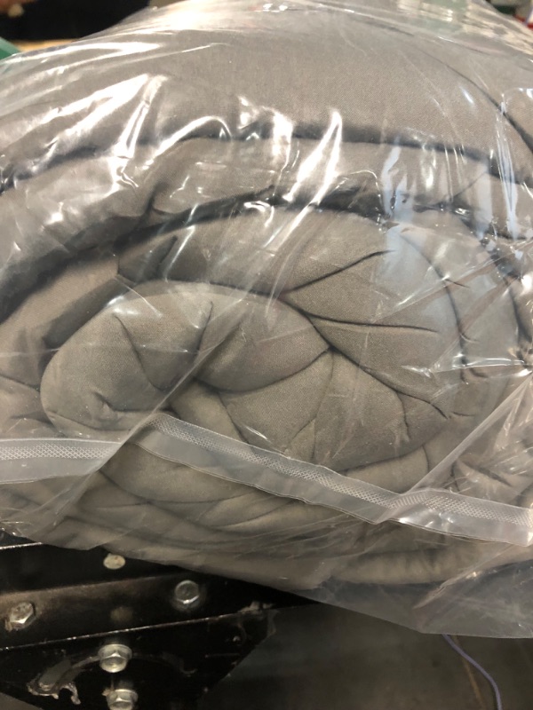 Photo 4 of ***READ NOTES***
Grey Down Alternative Bedding Comforters , All Season Duvet Insert Quilted Reversible Bed Comforter Soft Queen Dark Gray/Light Grey
