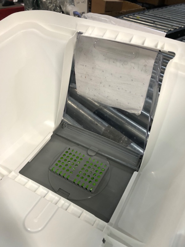 Photo 1 of ***READ NOTES***
Catit Hooded Litter Box, Jumbo, Gray