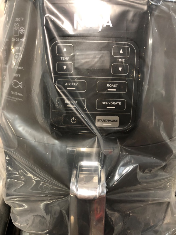 Photo 3 of **NONREFUNDABLE**FOR PARTS OR REPAIR**SEE NOTES**
Ninja AF101 Air Fryer that Crisps, Roasts, Reheats, & Dehydrates, for Quick, Easy Meals, 4 Quart Capacity, & High Gloss Finish, Black/Grey 4 Quarts