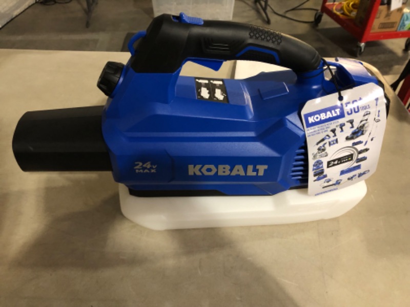 Photo 12 of Kobalt 0.53-Gallon Plastic 24-Volt Battery Powered Handheld Sprayer
