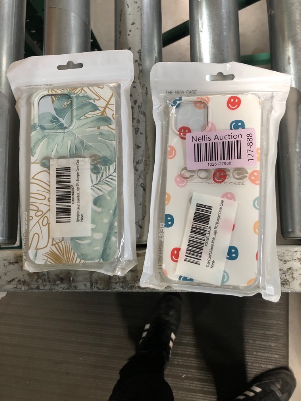 Photo 1 of 2 iphone cases 