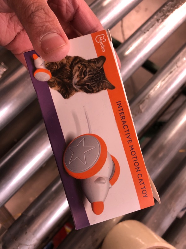 Photo 1 of interactive motion cat toy 