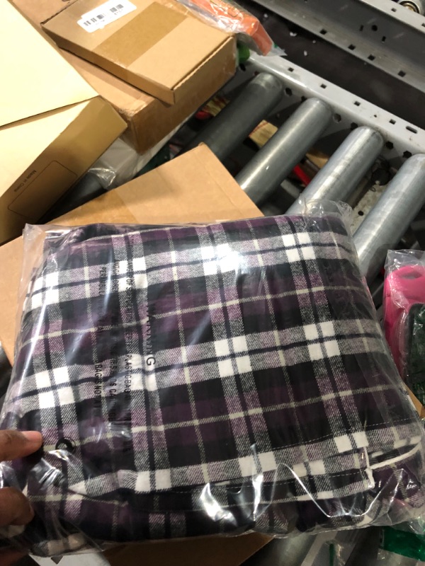 Photo 4 of Vulcanodon Men's 100% Cotton Flannel Pajama Sets, Soft Plaid PJS Long Sleeve Sleepwear 2 Piece Button Down Lounge Set A-purple Green Plaid Small