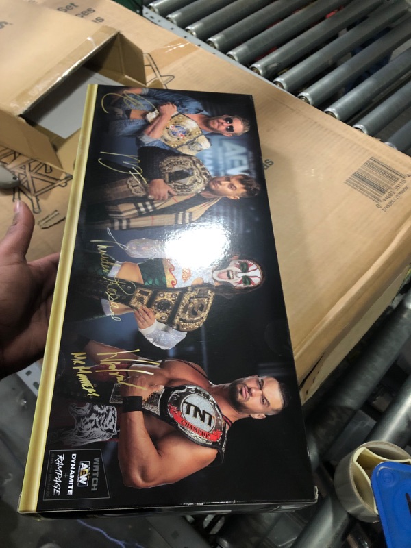 Photo 4 of All Elite Wrestling AEW Unrivaled Champion 4 Pack - Four 6-Inch Figures with Title Belts and Accessories - Amazon Exclusive