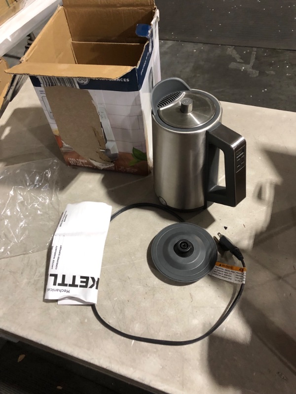 Photo 6 of ***USED DIRTY - UNABLE TO TEST***
GE Electric Kettle | 6 Cup Capacity | Digital Temperature Control | Boils Water for Tea, Coffee in Minutes | Stainless Steel Digital Control