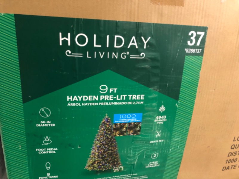 Photo 3 of ***NOT FUNCTIONAL - FOR PARTS ONLY - NONREFUNDABLE - SEE COMMENTS***
Holiday Living 9-ft Hayden Pine Pre-lit Artificial Christmas Tree with LED Lights
