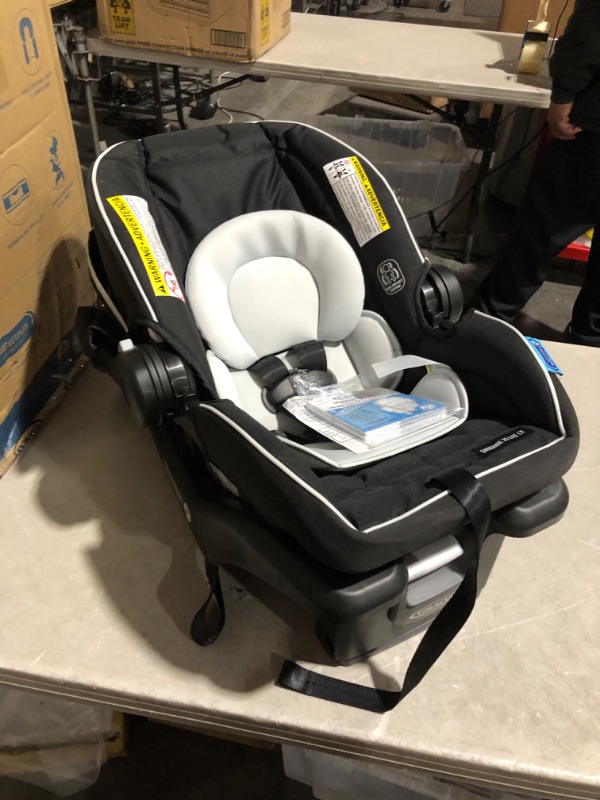 Photo 2 of ***USED***
Graco SnugRide 35 Lite LX Infant Car Seat, Studio SnugRide 1 Count (Pack of 1) Studio