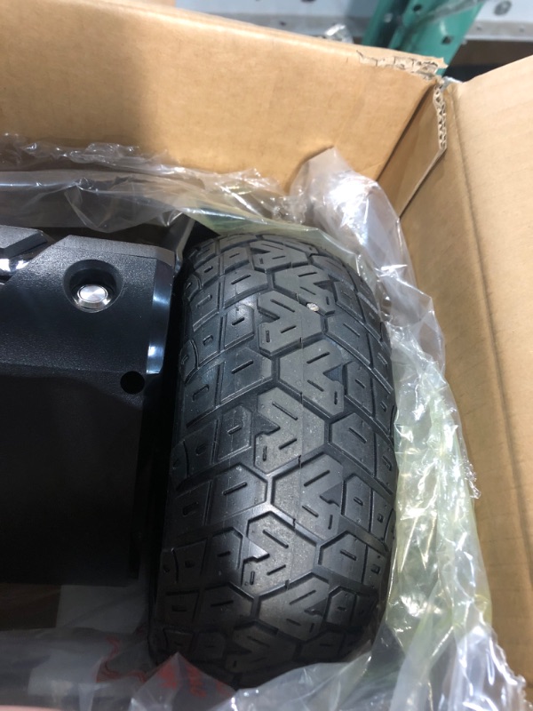 Photo 3 of **NON-FUNCTIONAL**
Gyroor Warrior 8.5 inch All Terrain Off Road Hoverboard