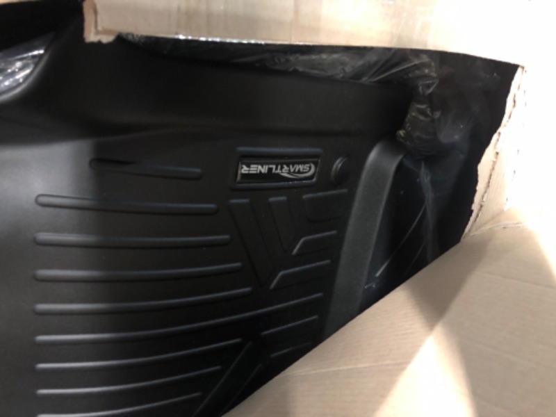 Photo 3 of SMARTLINER All Weather Custom Fit Black Cargo Liner Behind The 2nd Row Seats Compatible with 2022-2023 Hyundai Tucson (Only Fits with Optional Bose Premium Audio System)