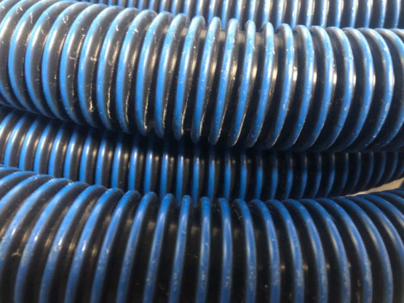 Photo 3 of **READ NOTES**
Aqua EZ 1.5-in x 36-ft Vacuum Hose SW1.5-36