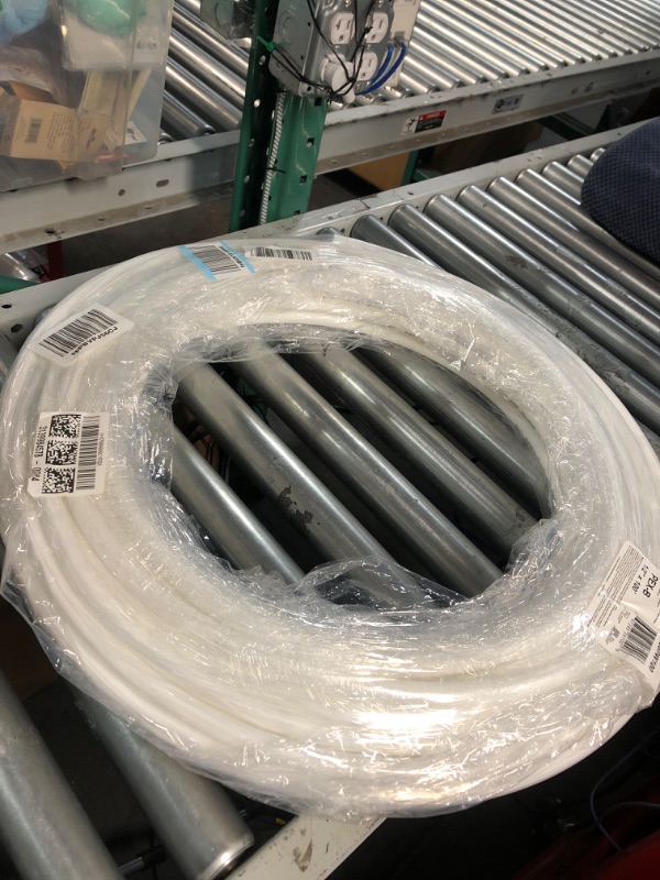 Photo 2 of SharkBite 1/2 Inch x 100 Feet White PEX-B, PEX Pipe Flexible Water Tubing for Plumbing, U860W100 White 1/2 Inch 100 Foot Coil