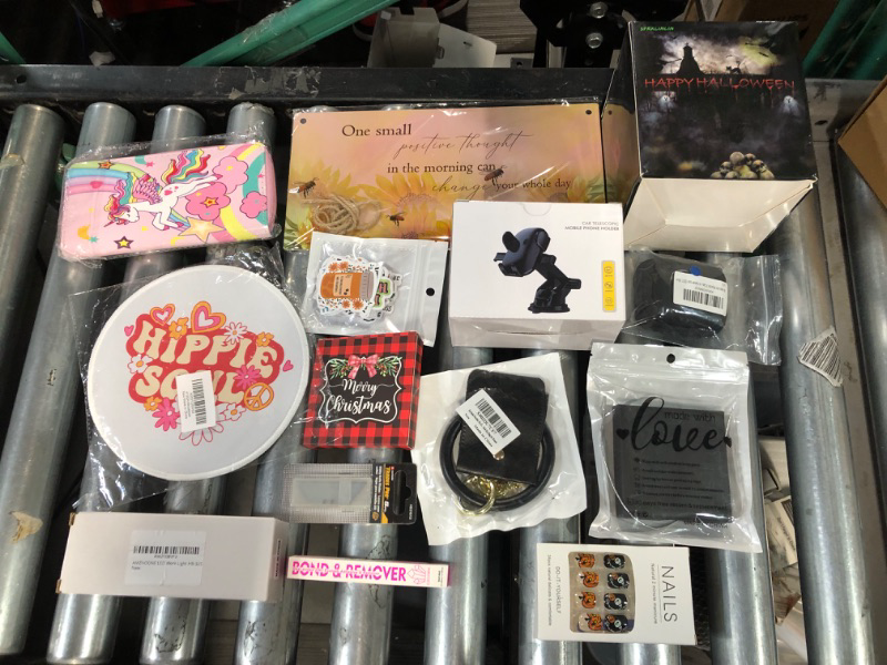 Photo 1 of ***NON REFUNDABLE***
ASSORTED BUNDLE OF ITEMS