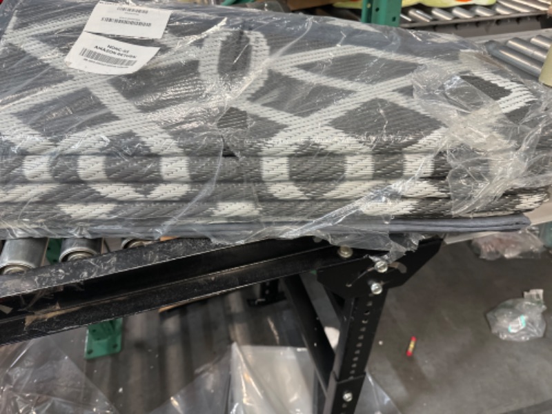 Photo 1 of Outdoor Rug Waterproof 6x9ft - Reversible Plastic Straw Rug - Plastic Outdoor Patio Carpet -