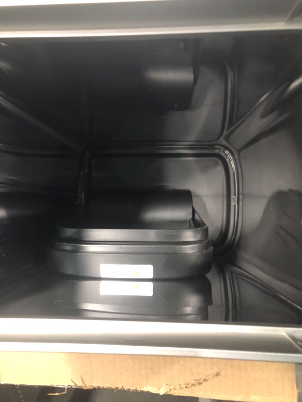 Photo 1 of **SEE NOTES**
ELLO&ALLO 50 Liter 13 Gallon Touchless Rectangular Automatic Motion Sensor Trash Can for Kitchen, Brushed Stainless Steel Finish
