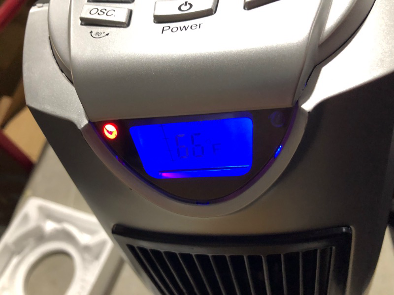 Photo 3 of ***USED - POWERS ON - UNABLE TO TEST FURTHER***
Comfort Zone Oscillating Ceramic Tower Heater CZ499R