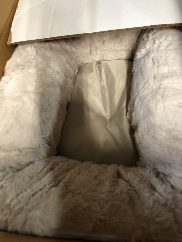 Photo 2 of **STOCK IMAGE IS A REFERENCE ONLY**   Cat and Dog Bed in Shag and Lux Fur, UNKNOWN SIZE- WHITE 