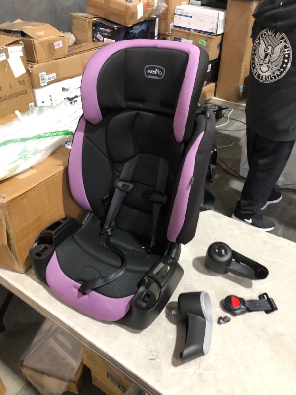 Photo 7 of ***USED - DAMAGED - SEE PICTURES***
Evenflo Maestro Sport Convertible Booster Car Seat, Forward Facing, High Back, 5-Point Harness