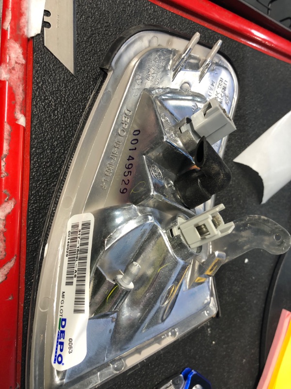 Photo 1 of DEPO 317-1509L-AS Replacement Driver Side Side Marker Light Assembly (This product is an aftermarket product. It is not created or sold by the OE car company) Driver Side (LH)