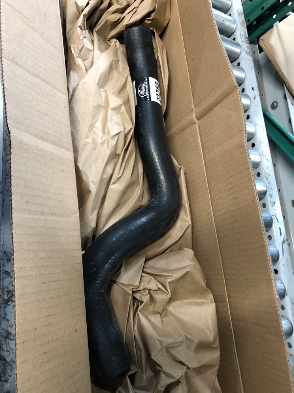 Photo 2 of Gates 23365 Premium Molded Coolant Hose