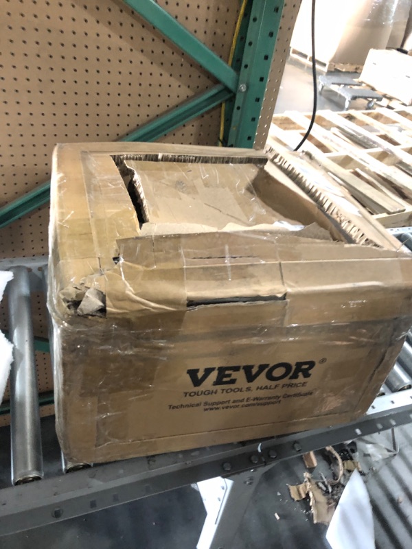 Photo 2 of ***USED - UNABLE TO TEST***
VEVOR Chamber Vacuum Sealer Commercial Vacuum Sealing Bag Packing Machine 380W