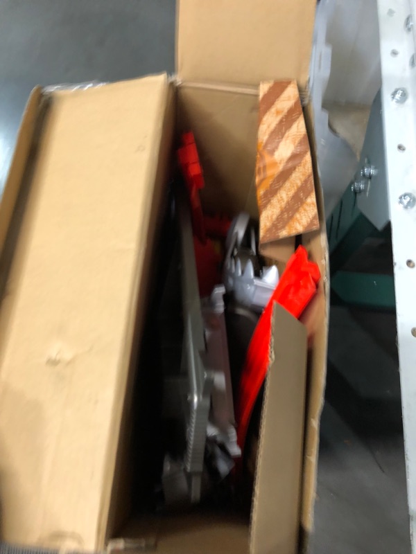 Photo 1 of *FOR PARTS ONLY* NON FUNCTIONAL
Monster Jam ThunderROARus Drop Playset with Exclusive Monster Truck, Over 6 Feet Tall, Lights and Sounds, Kids Toys for Boy and Girls Ages 5 and up