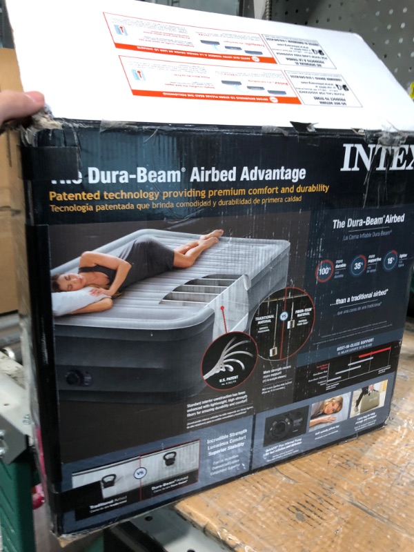 Photo 3 of *READ NOTES*
Intex Comfort Plush Elevated Dura-Beam Airbed with Built-in Electric Pump
