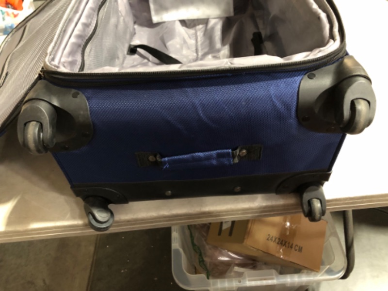 Photo 5 of (DIRTY, CHECK PHOTOS)
SwissGear Sion Softside Expandable Roller Luggage, Blue, Checked-Large 29-Inch Checked-Large 29-Inch Blue