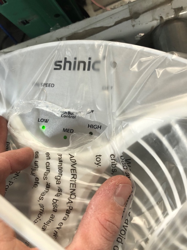 Photo 3 of (OPENED FOR INSPECTION)
Shinic 9 Inch Twin Window Fan with Remote, 3 Speeds, 3 Function,Panel, 22.5"-37" Fit Household Window Fans for Bathroom