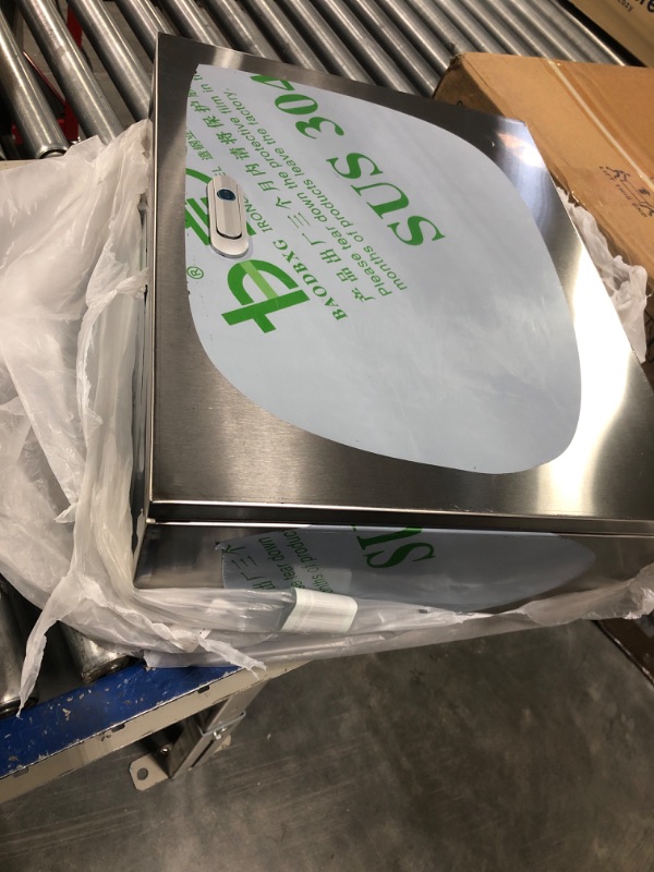 Photo 2 of 304 Stainless Steel Electrical Enclosure Box20 x 16 x 8'', NEMA4X IP66 Outdoor Electrical Box Stainless Steel Junction Box, General Electric Project Box with Lock and Mounting Plate. (20 * 16 * 8'') 20'' x 16'' x 8'' /Metallic color