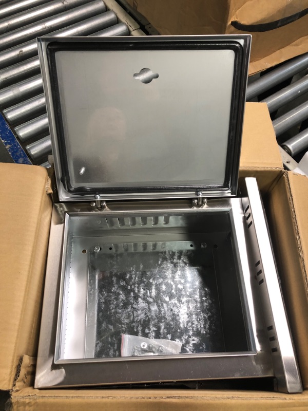Photo 1 of 304 Stainless Steel Electrical Box 16'' x 12'' x 8'' Outdoor Electrical Enclosure Box 16" H x 12" W x 8" D with Mounting Plate Weatherproof Anti-Rust and Anti-Corrosion