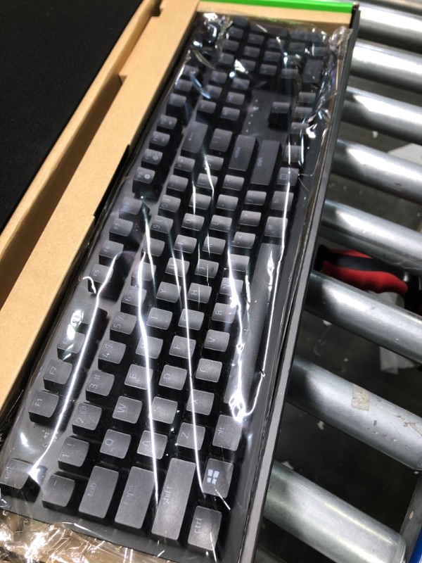 Photo 2 of HUNTSMAN GAMING Keyboard 