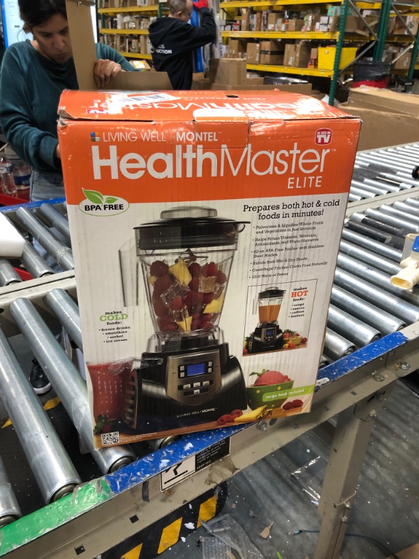 Photo 4 of HEALTHMASTER Montel Williams 8 Speeds 1200 Watts Blender - Fruit & Vegetable Emulsifier, Juicer & Food Processor with Recipe Book and DVD